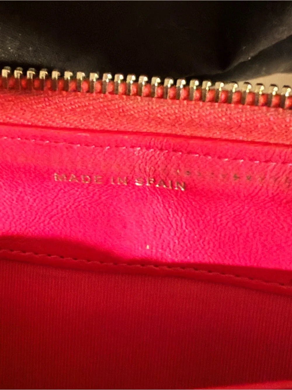 CHANEL Quilted Hot Pink Leather wallet with CC Logo
